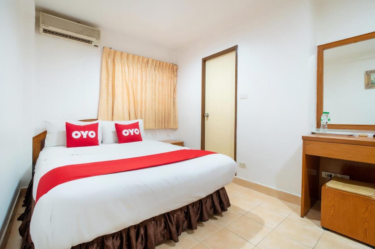 Oyo 811 Jasmine Villa Pattaya Exterior photo