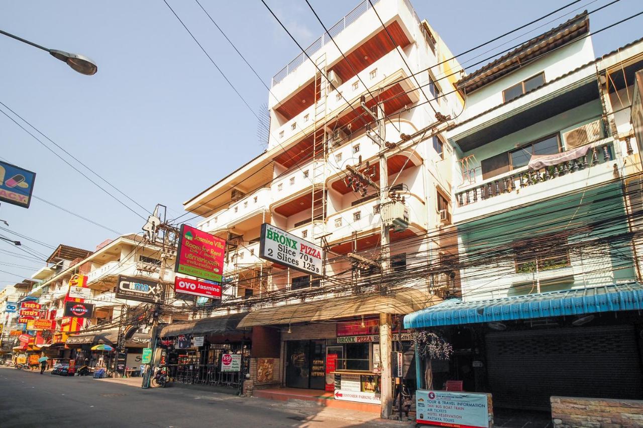 Oyo 811 Jasmine Villa Pattaya Exterior photo